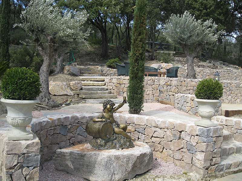 Enrochement drainage terrassement Hérault Jardin Service