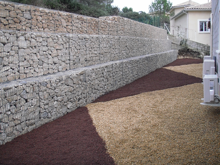 Terrassement allées VRD paysagiste Hérault